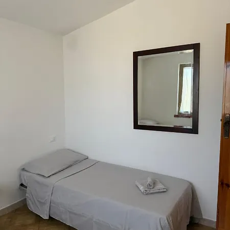 Enza - Fronte Mare Villa